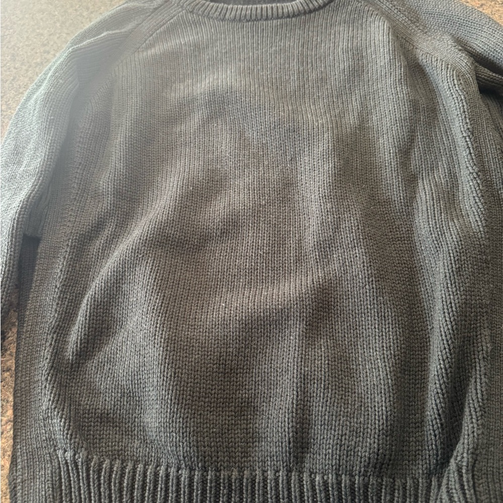 Lululemon woman’s heavy sweater